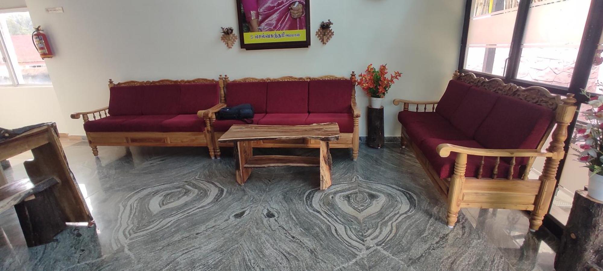 Vetrivel International By Brown Tree Resorts 科代卡纳尔 外观 照片