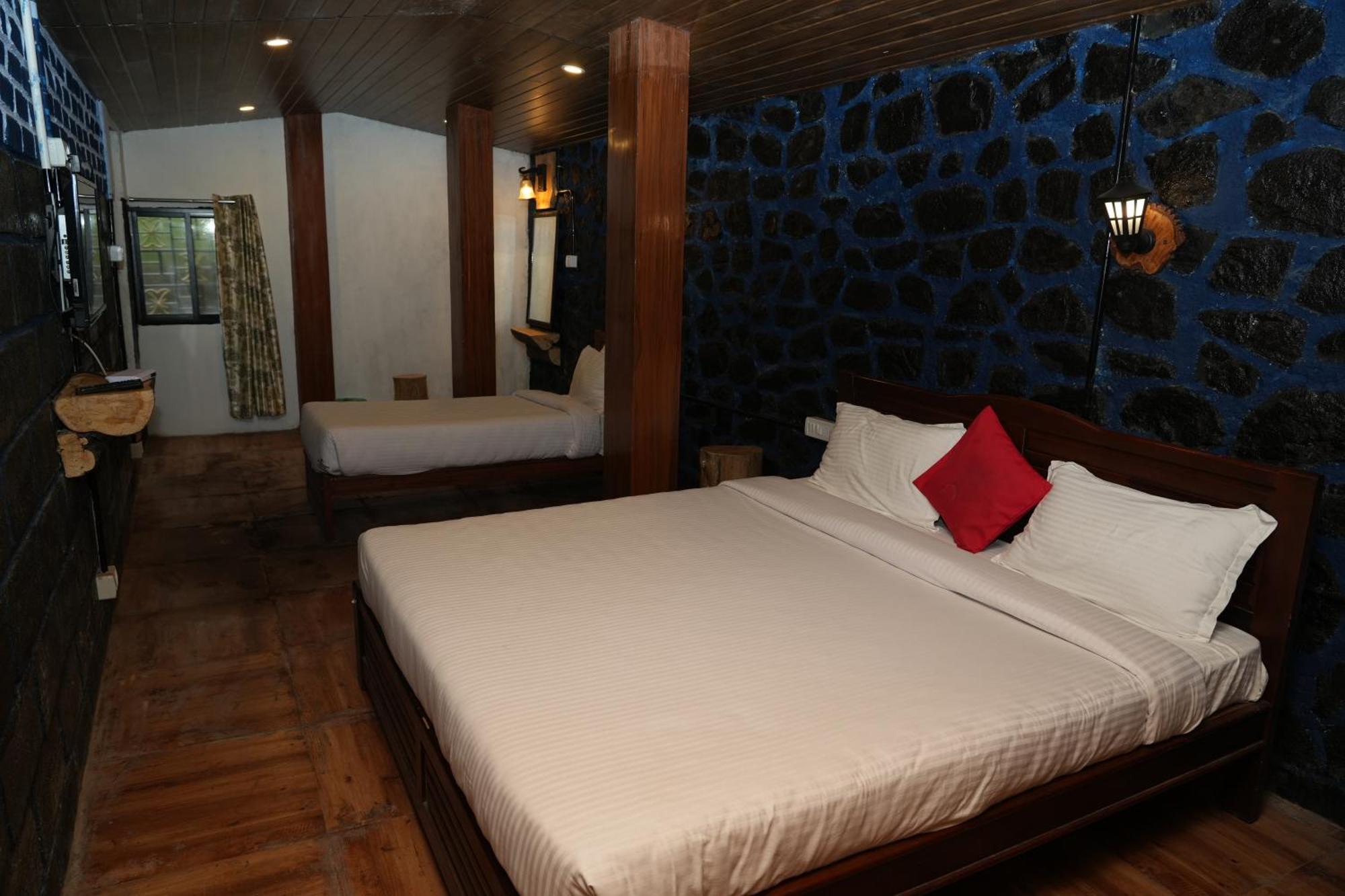 Vetrivel International By Brown Tree Resorts 科代卡纳尔 外观 照片